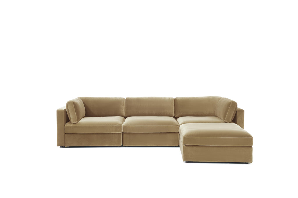 Modern comfort with The Halo 3-seater modular setup

