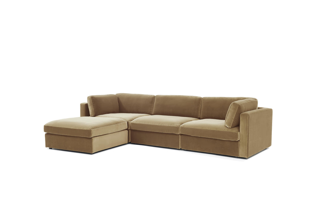 Modern comfort with The Halo 3-seater modular setup

