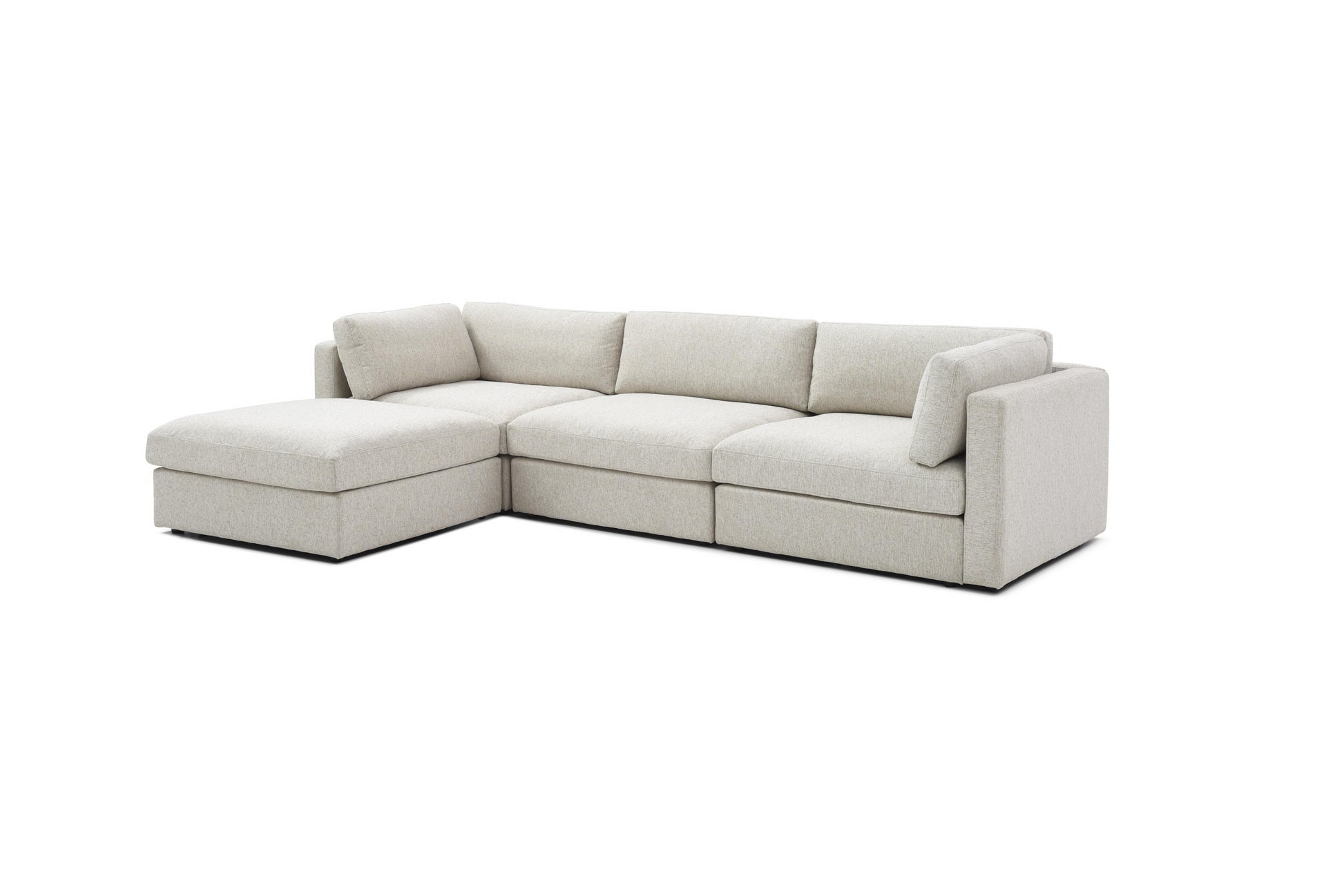 Halo modular 3-seater ideal for modern apartments

