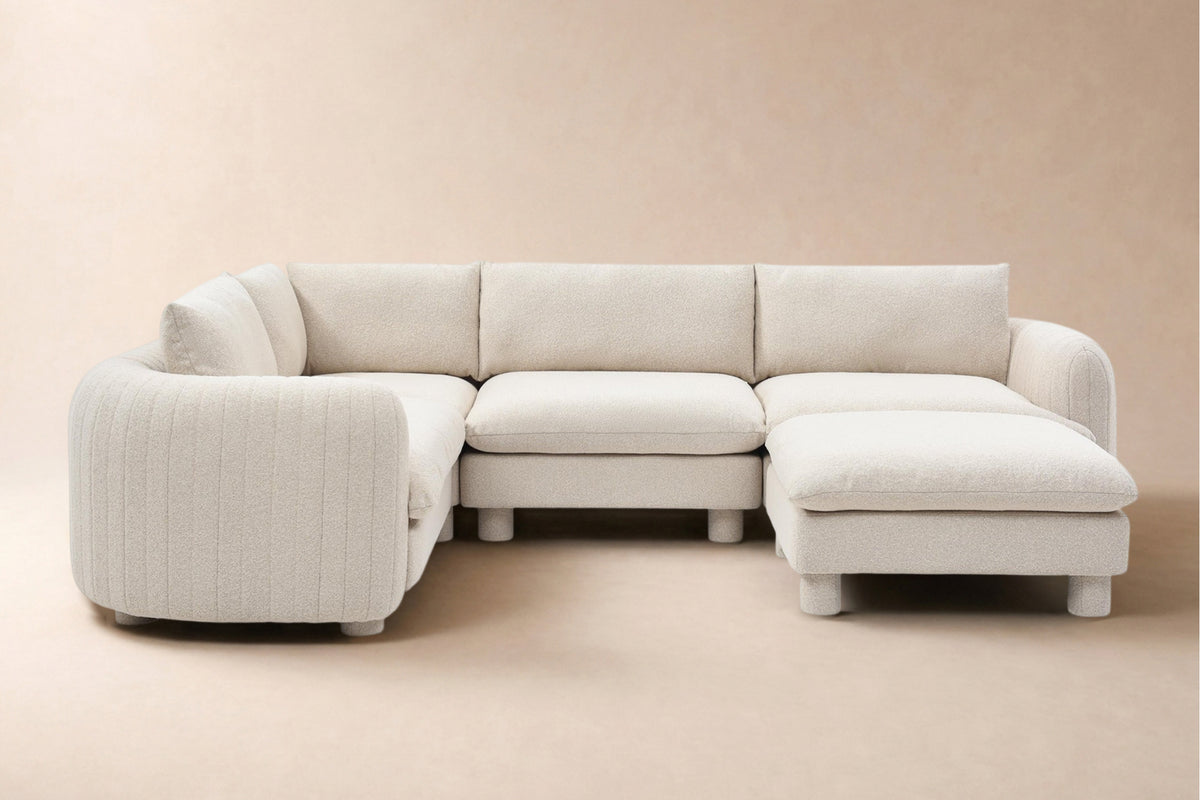 Handcrafted elegance: Bayshore 4 seater design
