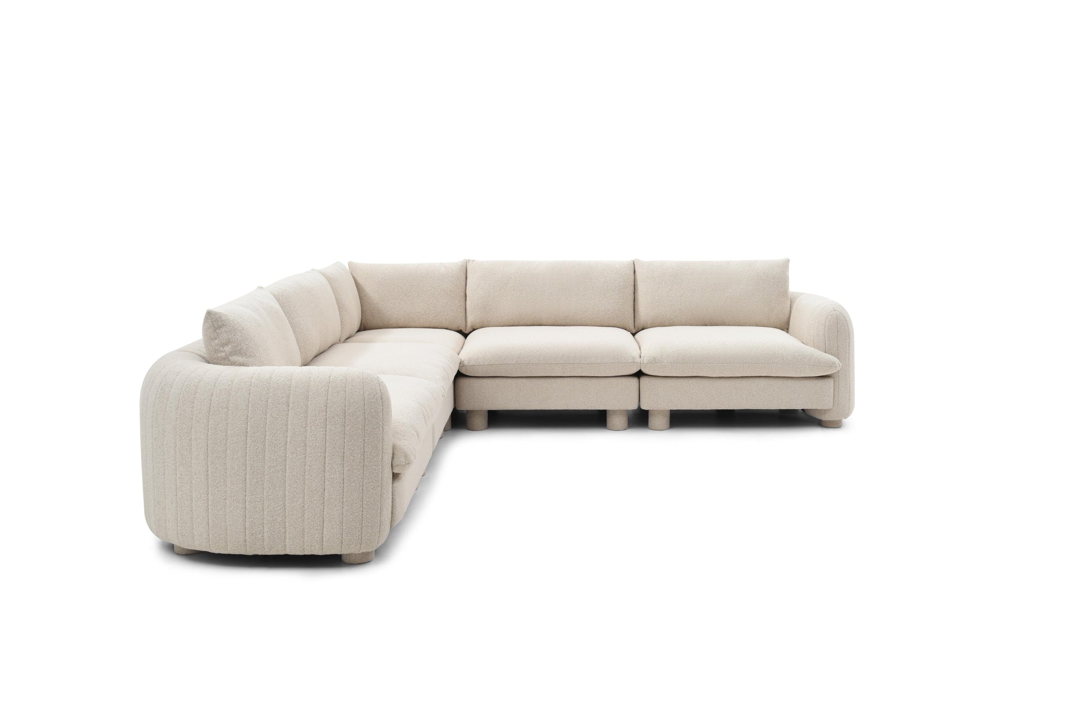 Modular Bayshore 5 seater perfect for open floor plans

